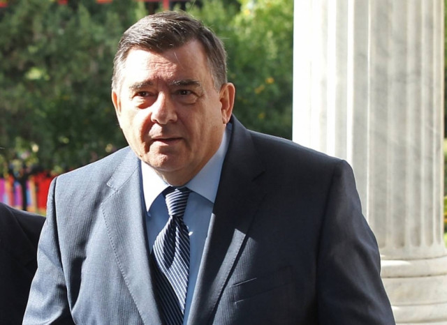 Καρατζαφέρης: Θάνατος για την οικονομία το ηλεκτρονικό φακέλωμα