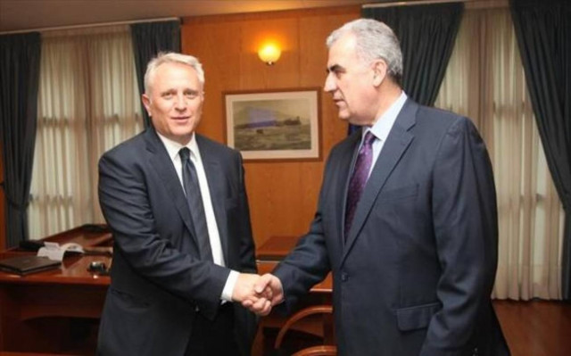 Αποστάσεις "ασφαλείας" μεταξύ Ρέππα και Ραγκούση