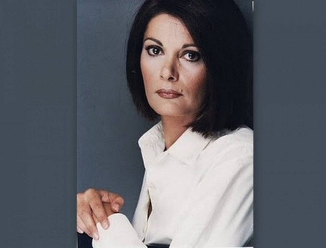 Τάσεις φυγής της Μ. Καρχιλάκη από το Mega