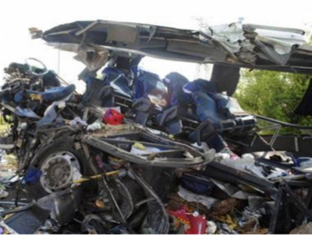 Στους 43 οι νεκροί από το τροχαίο στο Μεξικό