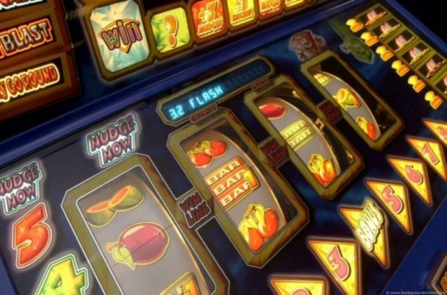 Παράνομα καζίνο σε Ομόνοια και Γλυφάδα