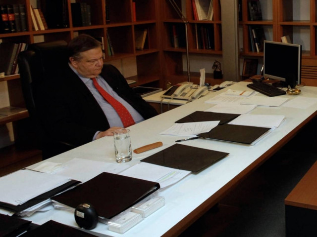 Βενιζέλος: Λάθος του Γιώργου το πρώτο μνημόνιο