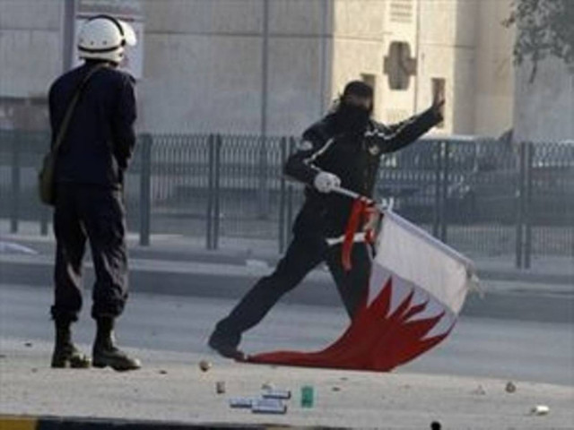 Βεβήλωσαν με σκάγια τη σορό του νεκρού διαδηλωτή