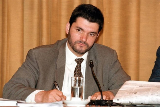 Ο Φαήλος και σε…βίντεο!