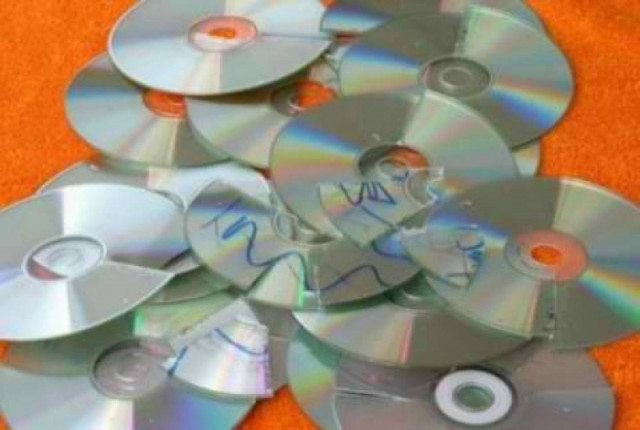 Σάμος: Πακιστανός είχε στην κατοχή του παράνομο… «δισκοπωλείο»