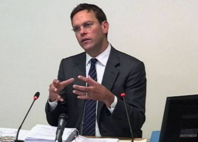 Παραιτήθηκε σύμβουλος της κυβέρνησης Κάμερον για το σκάνδαλο Μέρντοκ