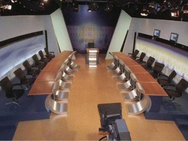 Στον αέρα το ντιμπέιτ – αδιέξοδο στη Διακομματική