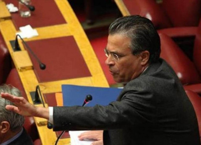 Σφοδρή επίθεση Ντινόπουλου σε Ψυχάρη