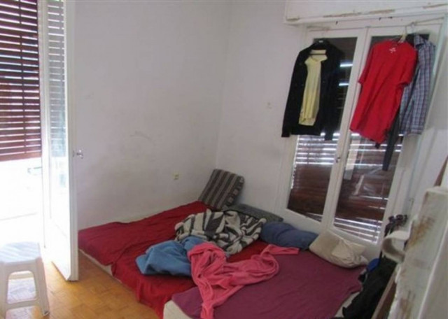 Επιχειρήσεις «σκούπα» σε πολυκατοικίες του κέντρου