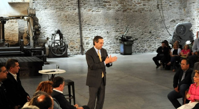 Α. Σαμαράς: Προτεραιότητα η ανακοπή του εφιάλτη της ανεργίας