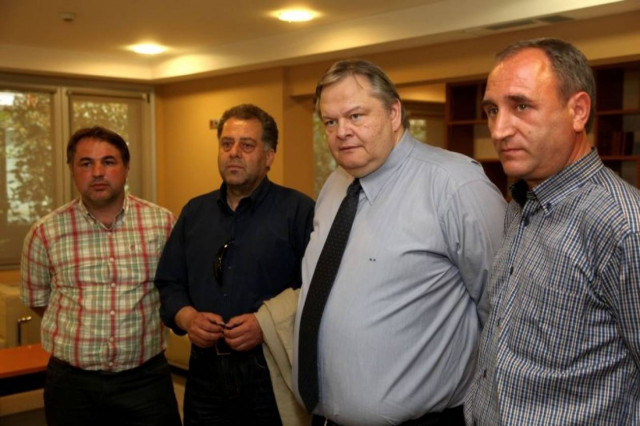 Ε. Βενιζέλος: Να συνδέσουμε τη ναυτιλία με τη ναυπηγική υποδομή