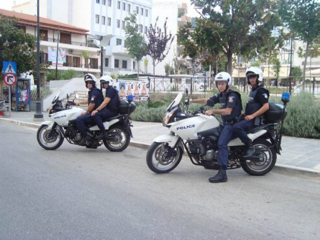 Τροχαίο με σοβαρό τραυματισμό αστυνομικού