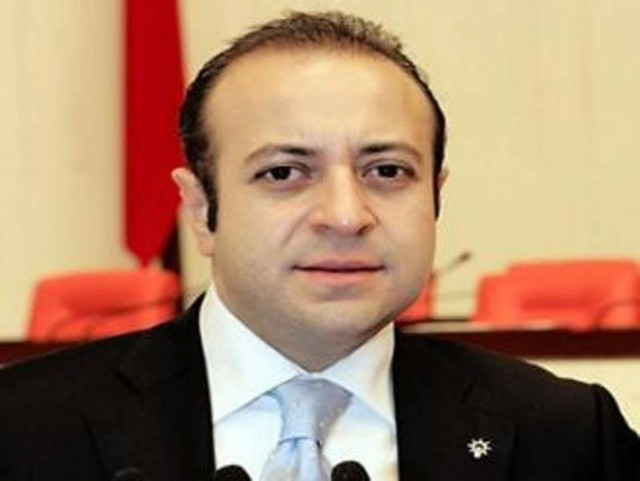 «Στην Κύπρο ο ήλιος ανατέλλει σε δύο χωριστά κράτη»