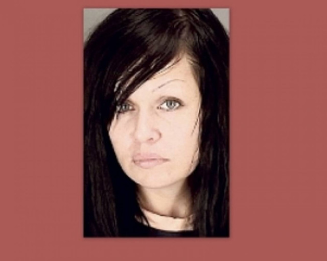 ΣΟΚ: Έκανε sex με τον 16χρονο γιο της που γνώρισε στο Facebook!