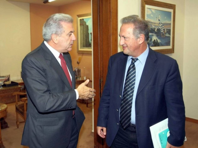 Σκανδαλίδης-Αβραμόπουλος διασταύρωσαν τα ξίφη τους