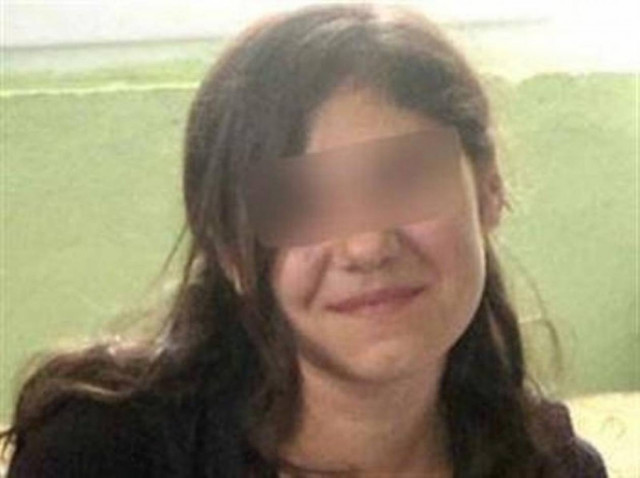 Έπαιξε την κόρη του στα χαρτιά!