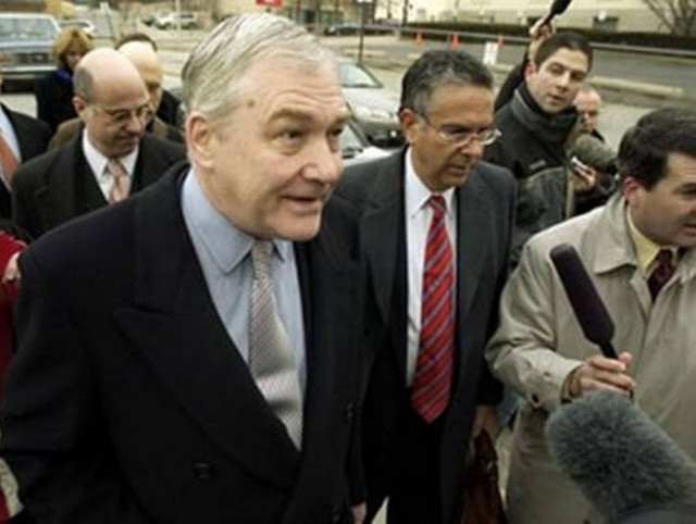 Απελάθηκε ο Κόνραντ Μπλακ