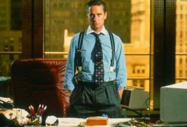 Αφιέρωμα: Οι 8 απαράβατοι κανόνες του στυλ στο γραφείο (Gordon Gekko ζεις, εσύ μας οδηγείς!)