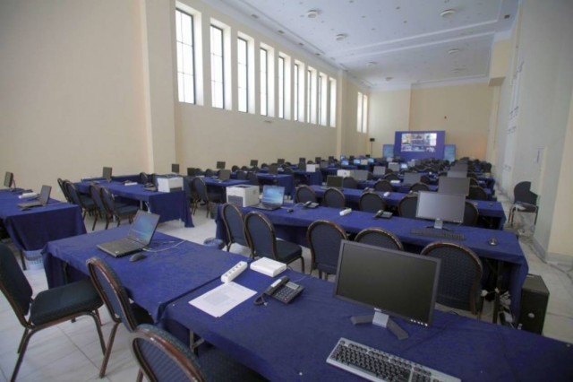 Εκλογές 2012: Στην Αθήνα δημοσιογράφοι απ' όλον τον κόσμο