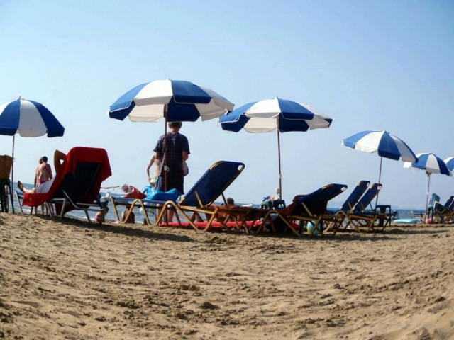 Ψήφος στην …  παραλία