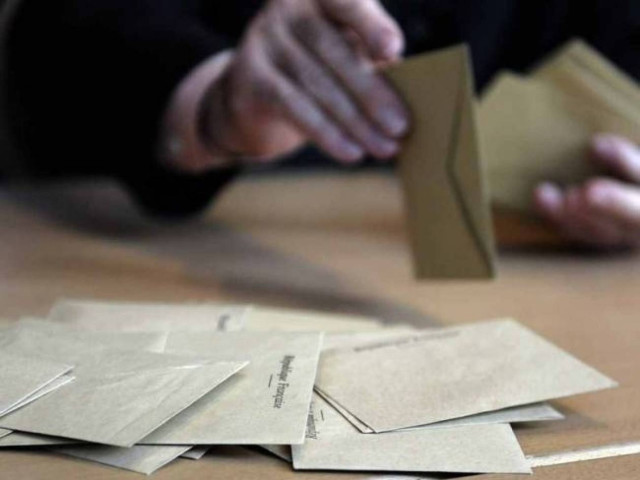 Εκλογές 2012: Εκλογικό θρίλερ για γερά νεύρα απόψε