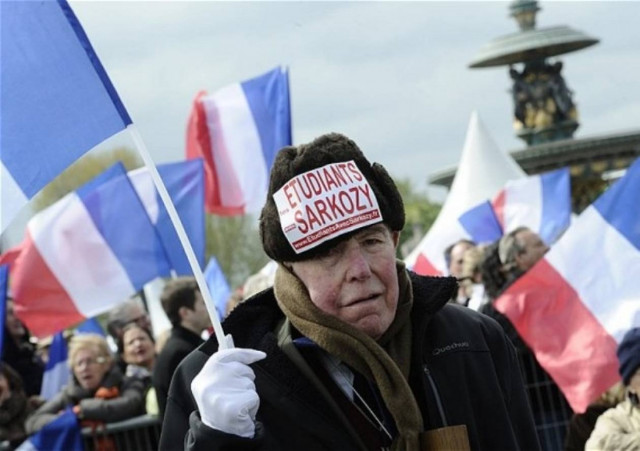 Υψηλό το ποσοστό συμμετοχής των Γάλλων στις εκλογές