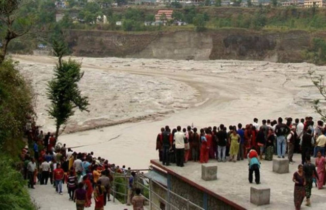 Αυξάνονται οι νεκροί από τις πλημμύρες στο Νεπάλ