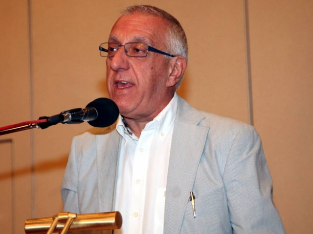 Πρωτοβουλία επανένωσης της δεξιάς από τον Ν. Κακλαμάνη