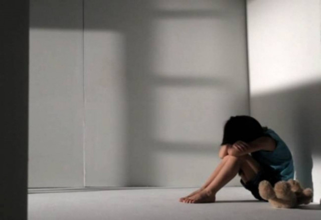 Μπαγκλαντές: Δασκάλα βασάνιζε ανήλικες μαθήτριες