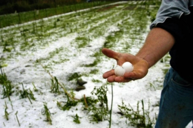 Καταστροφικό χαλάζι σε περιοχή του Ηρακλείου