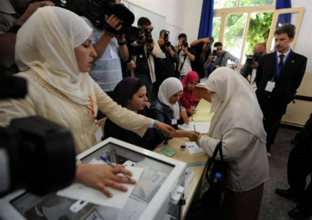 Αλγερία: Ικανοποίηση των Γάλλων για την ηρεμία στις εκλογές