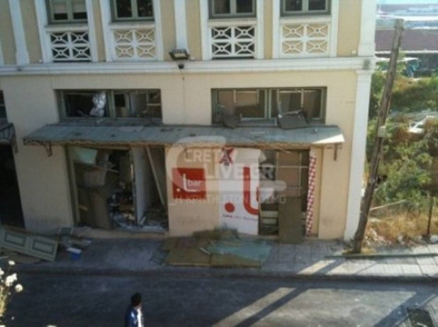 Ανατινάχθηκε κατάστημα στο Ηράκλειο