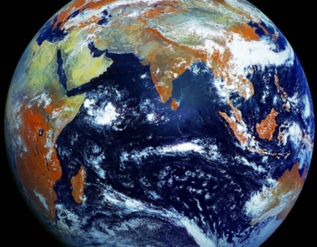 Η Γη με... πιο ξεκάθαρο μάτι (φώτο)