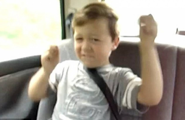 Βίντεο: Τα ντραμς ενός …μπέμπη!