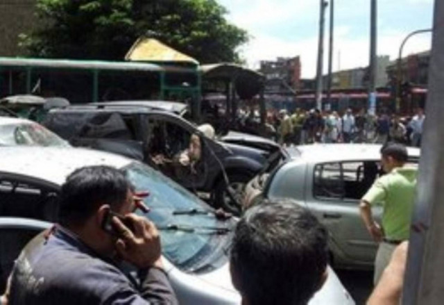 Έκρηξη με νεκρούς σε λεωφορείο στην Κολομβία