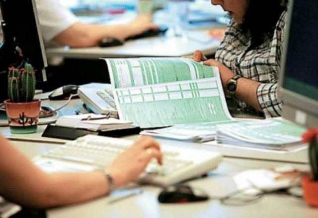 Επιπλέον 600 ευρώ φόρος λόγω της μείωσης του αφορολόγητου