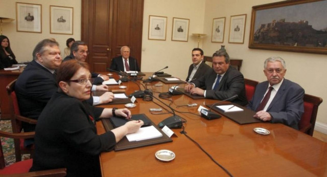 Επίθεση Παπαρήγα σε Τσίπρα-Καμμένο