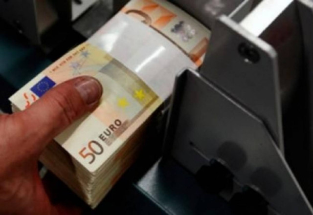 Οι εκροές των καταθέσεων και γιατί οι τραπεζίτες δεν ανησυχούν