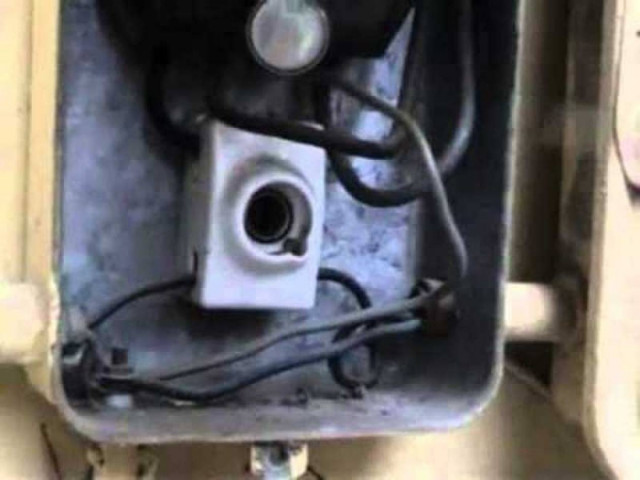 ΔΕΗ: Τζιζ ... και δικαστήρια για όσους κλέβουν ρεύμα