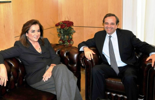 Τι προτείνει ο Σαμαράς στη Ντόρα Μπακογιάννη