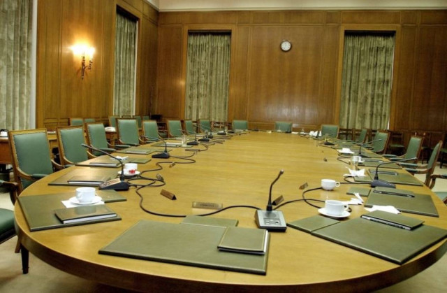 Ποιοι αναλαμβάνουν υπουργοί στην υπηρεσιακή κυβέρνηση