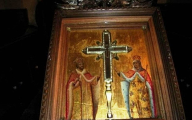 Τμήμα του Τιμίου Ξύλου στο Ναύπλιο