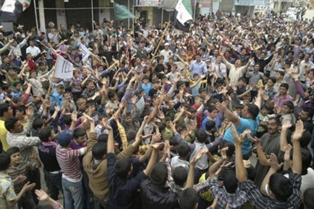 Νέες διαδηλώσεις με νεκρούς στη Συρία