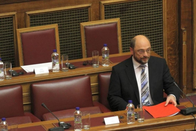 Συνάντηση Σουλτς-Καμμένου στη Βουλή