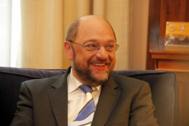 Σουλτς: «Η έξοδος από το ευρώ θα είναι η αρχή της φρίκης»