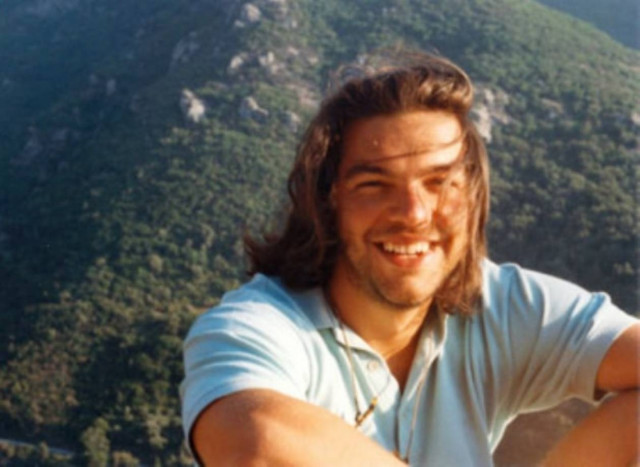 Guardian για Τσίπρα: Ο άνθρωπος που κρατά την τύχη του ευρώ