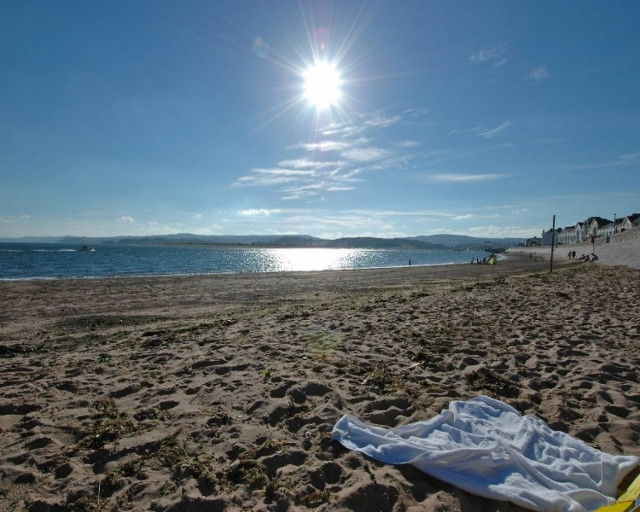 Καλοκαίρι ξανά και στο …βάθος τοπικές βροχές!