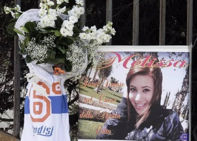 Κάμερα κατέγραψε τον δράστη της επίθεσης στο Μπρίντιζι