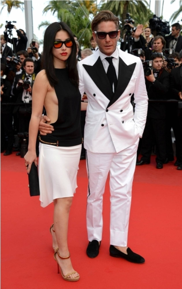 O Lapo Elkann κλέβει την παράσταση και στις Κάννες