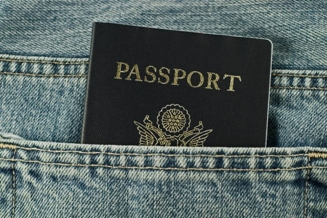 Συνελήφθη Νιγηριανός διακινητής στο Αεροδρόμιο της Κέρκυρας